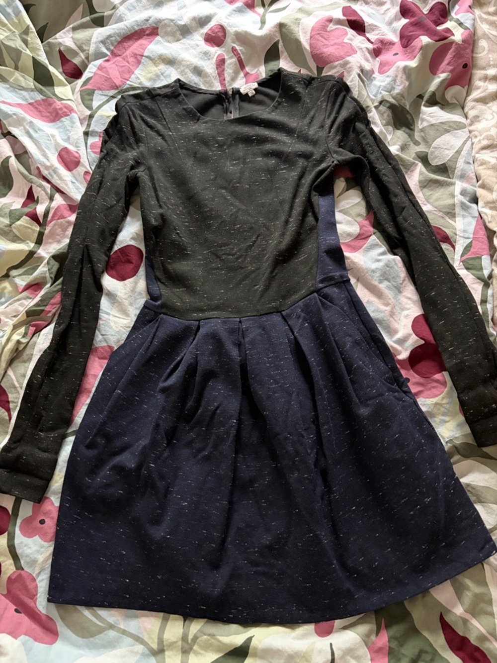 Wilfred Two-Tone Black and Navy Long-Sleeve Fit-and-Flare Dress